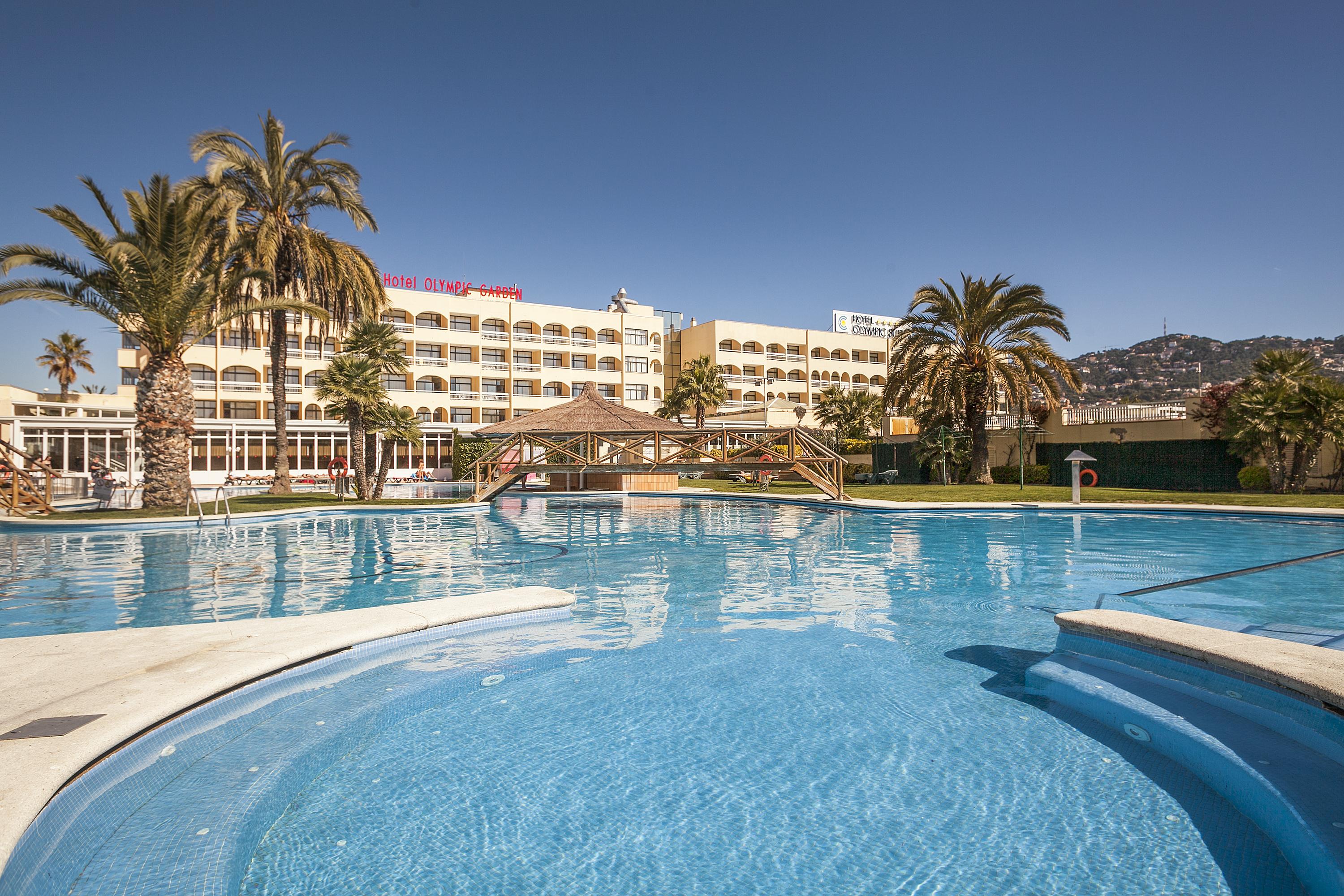 Evenia Olympic Resort Лорет де Мар Екстериор снимка