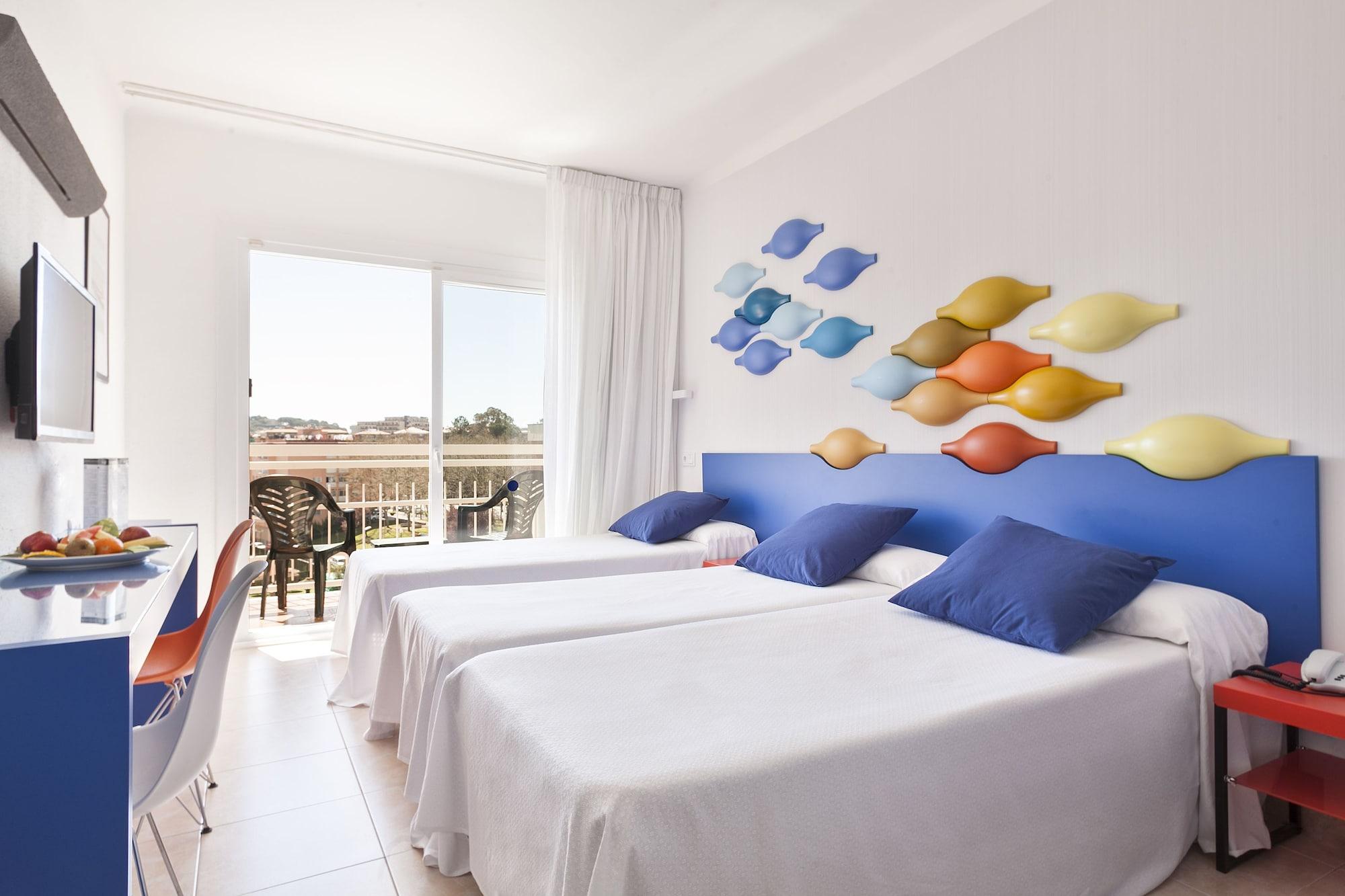 Evenia Olympic Resort Лорет де Мар Екстериор снимка